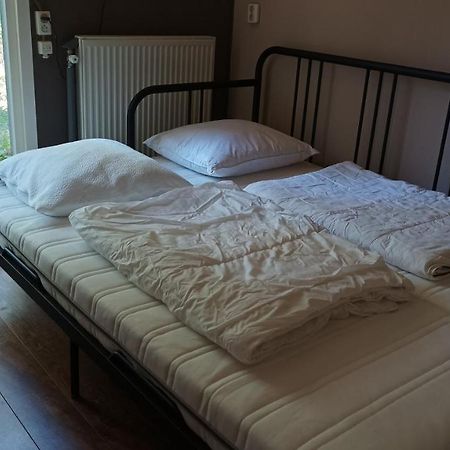 Bosbungalow De Eekhoorn Nunspeet Εξωτερικό φωτογραφία