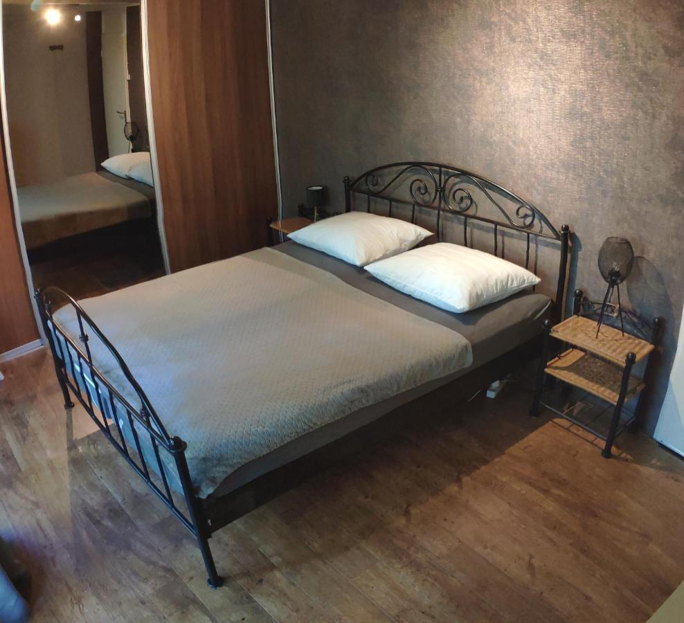 Bosbungalow De Eekhoorn Nunspeet Εξωτερικό φωτογραφία